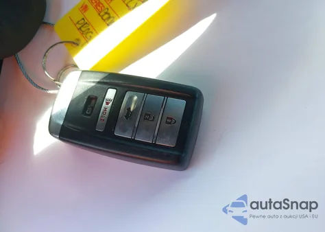 2017 Acura Tlx z USA, uszkodzony, nr VIN 19UUB1F32HA005999